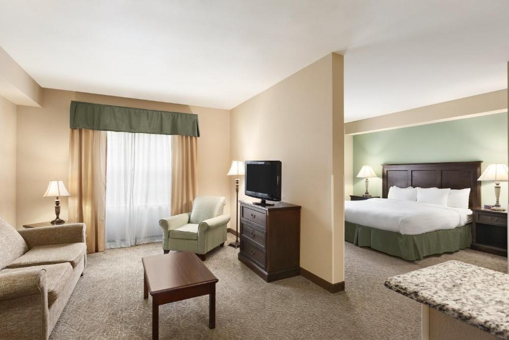 Country Inn & Suites by Radisson, Asheville West near Biltmore Image 43